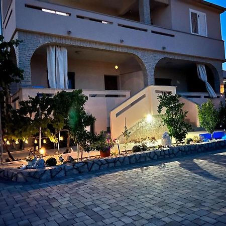 Kabashi Apartment Đảo Krk Ngoại thất bức ảnh